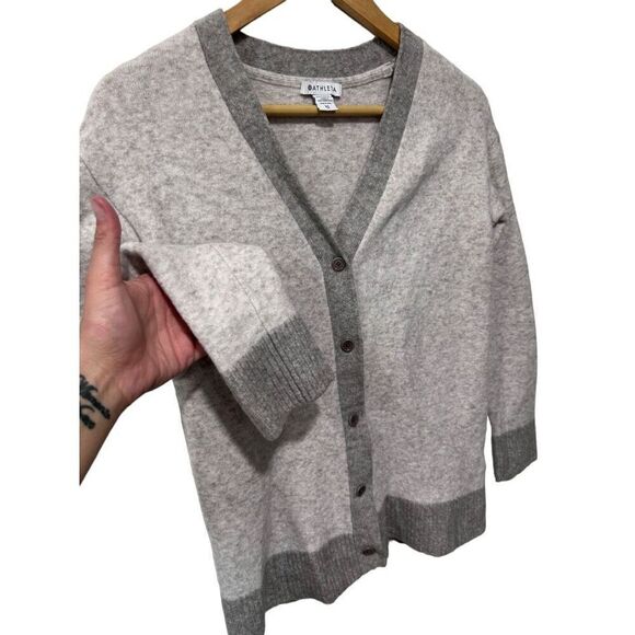 Athleta Westlake Gray Cardigan Sweater Wool Blend Button Front XS Athleisure - Picture 8 of 13